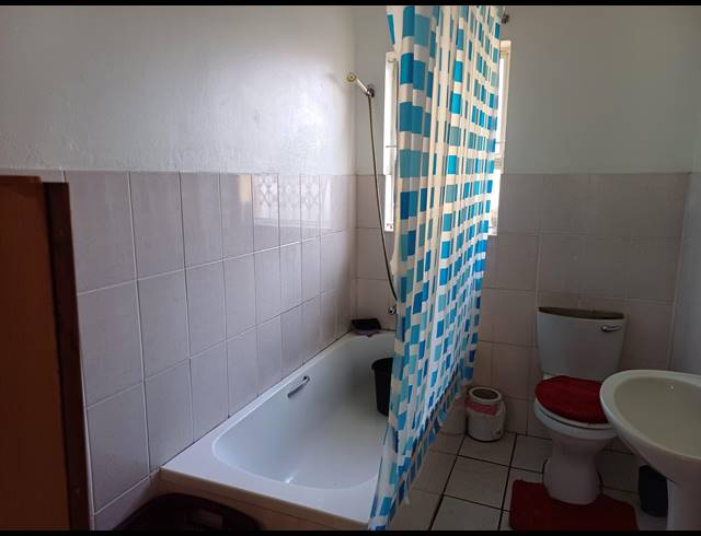 1 BEDROOM APARTMENT TO LET IN SHALLCROSS